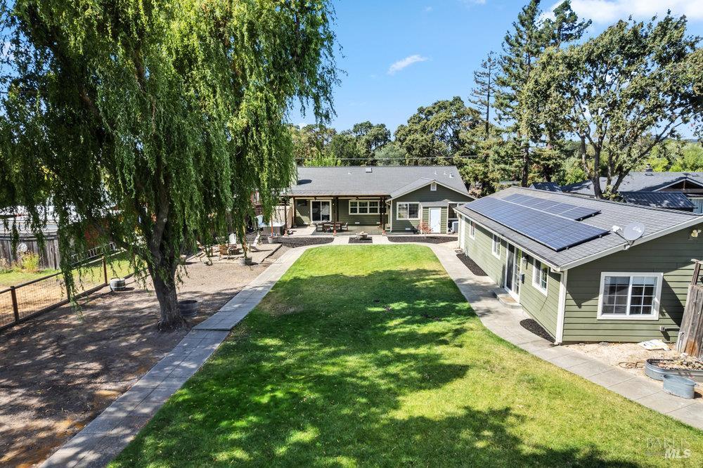 1022 Berry Lane Napa CA 94558