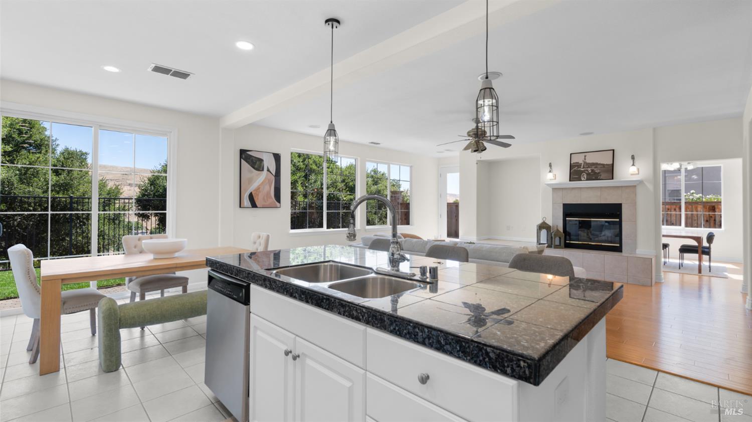 1516 Landmark Drive Vallejo CA 94591