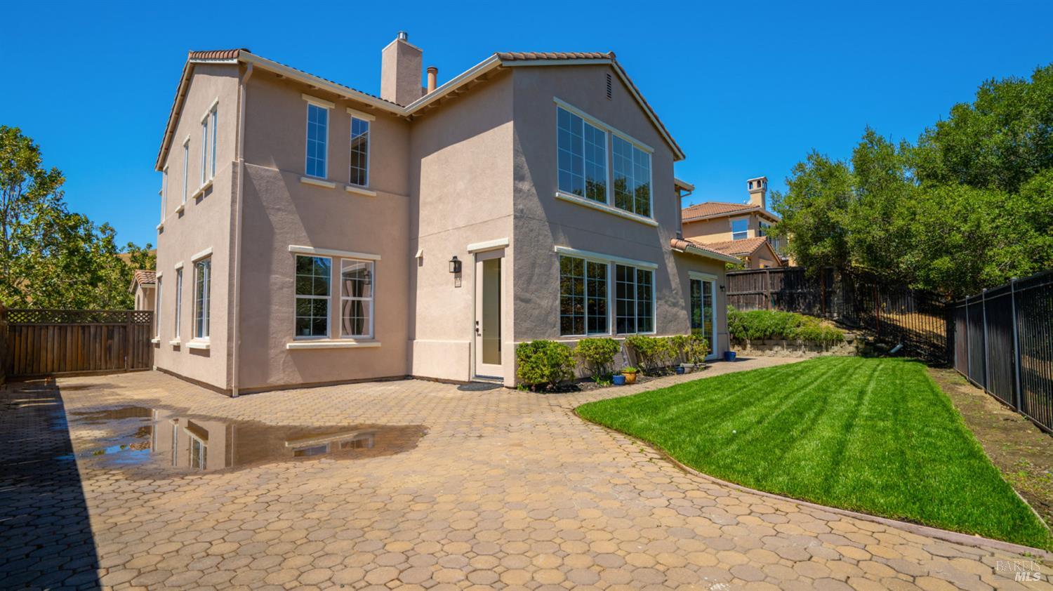 1516 Landmark Drive Vallejo CA 94591