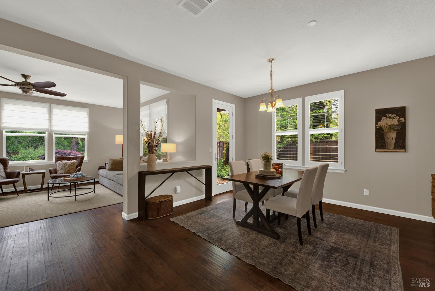 18 Riverton Court Napa CA 94558