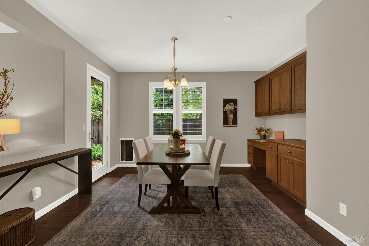 18 Riverton Court Napa CA 94558