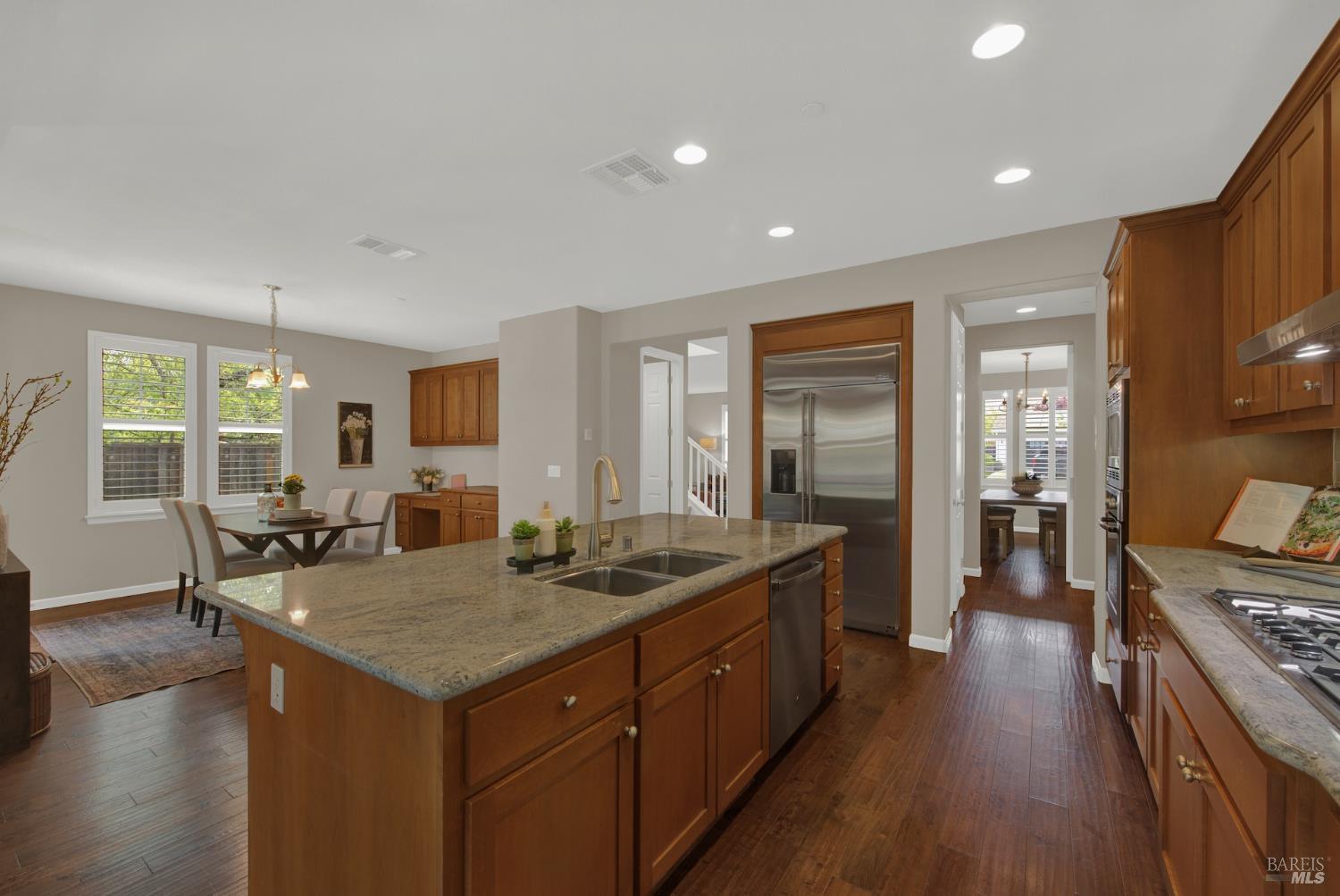 18 Riverton Court Napa CA 94558