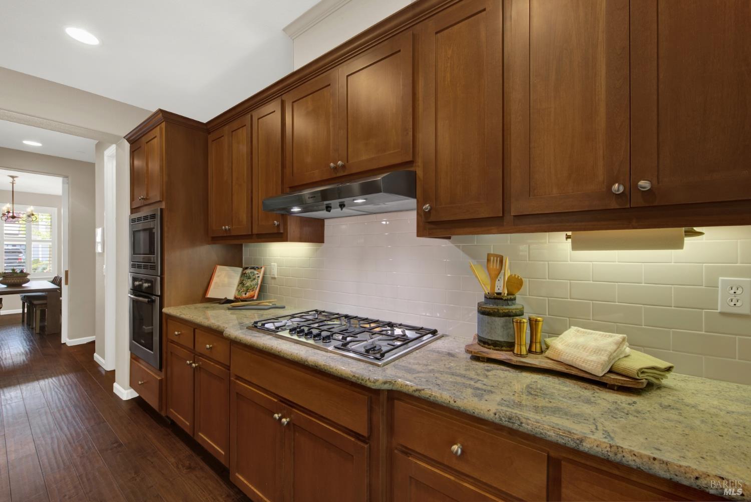 18 Riverton Court Napa CA 94558