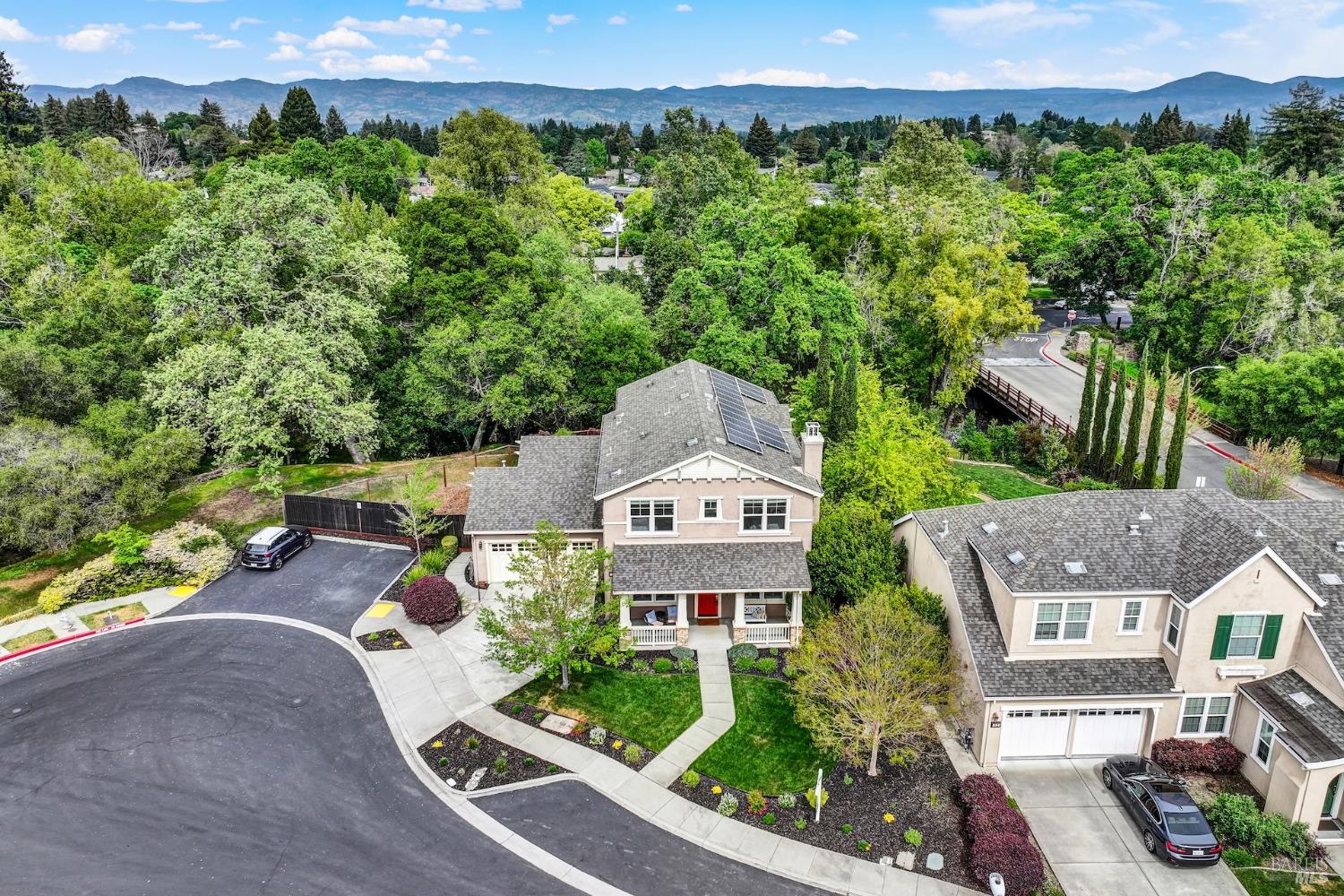 18 Riverton Court Napa CA 94558