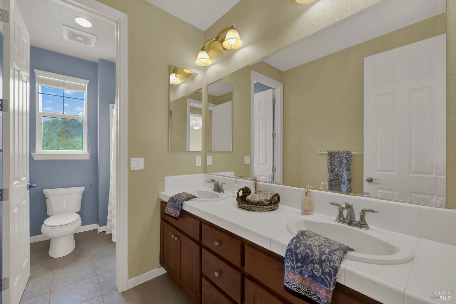 18 Riverton Court Napa CA 94558