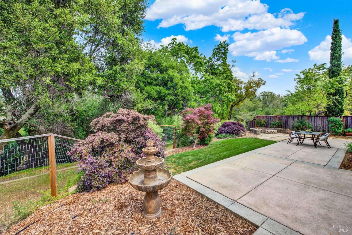 18 Riverton Court Napa CA 94558