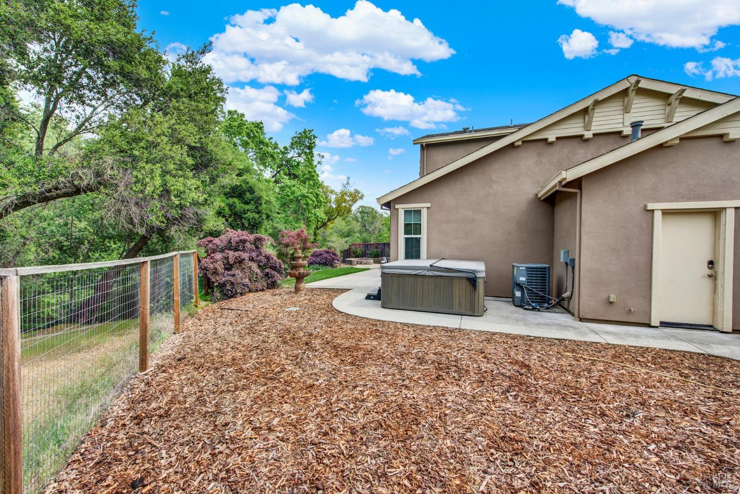 18 Riverton Court Napa CA 94558