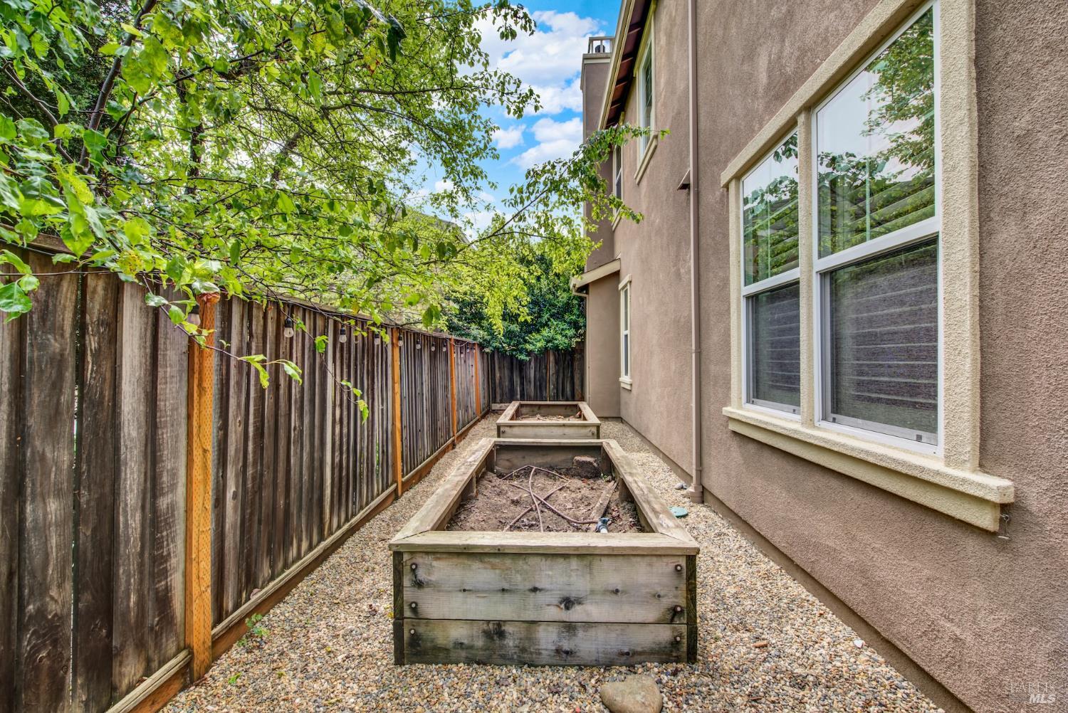 18 Riverton Court Napa CA 94558