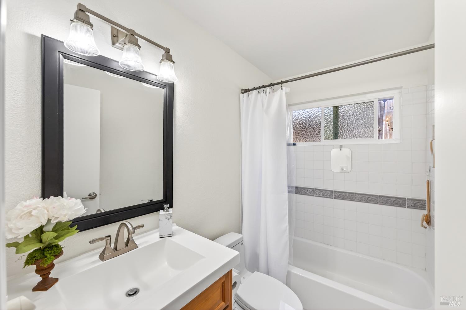 3541 Twin Oaks Drive Napa CA 94558