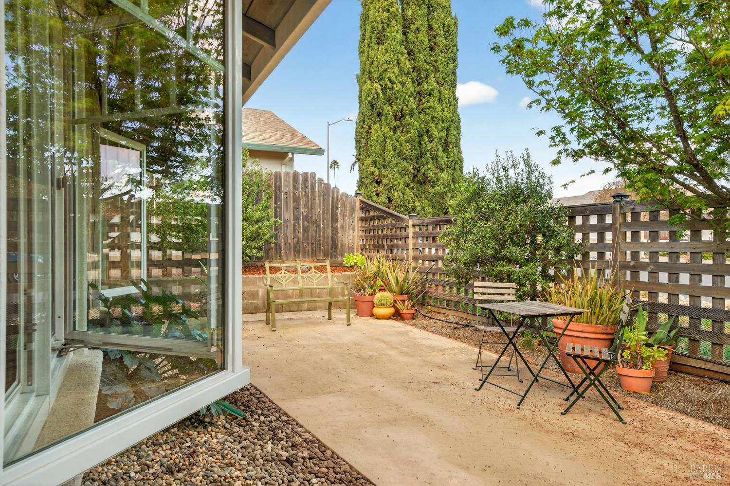 3541 Twin Oaks Drive Napa CA 94558