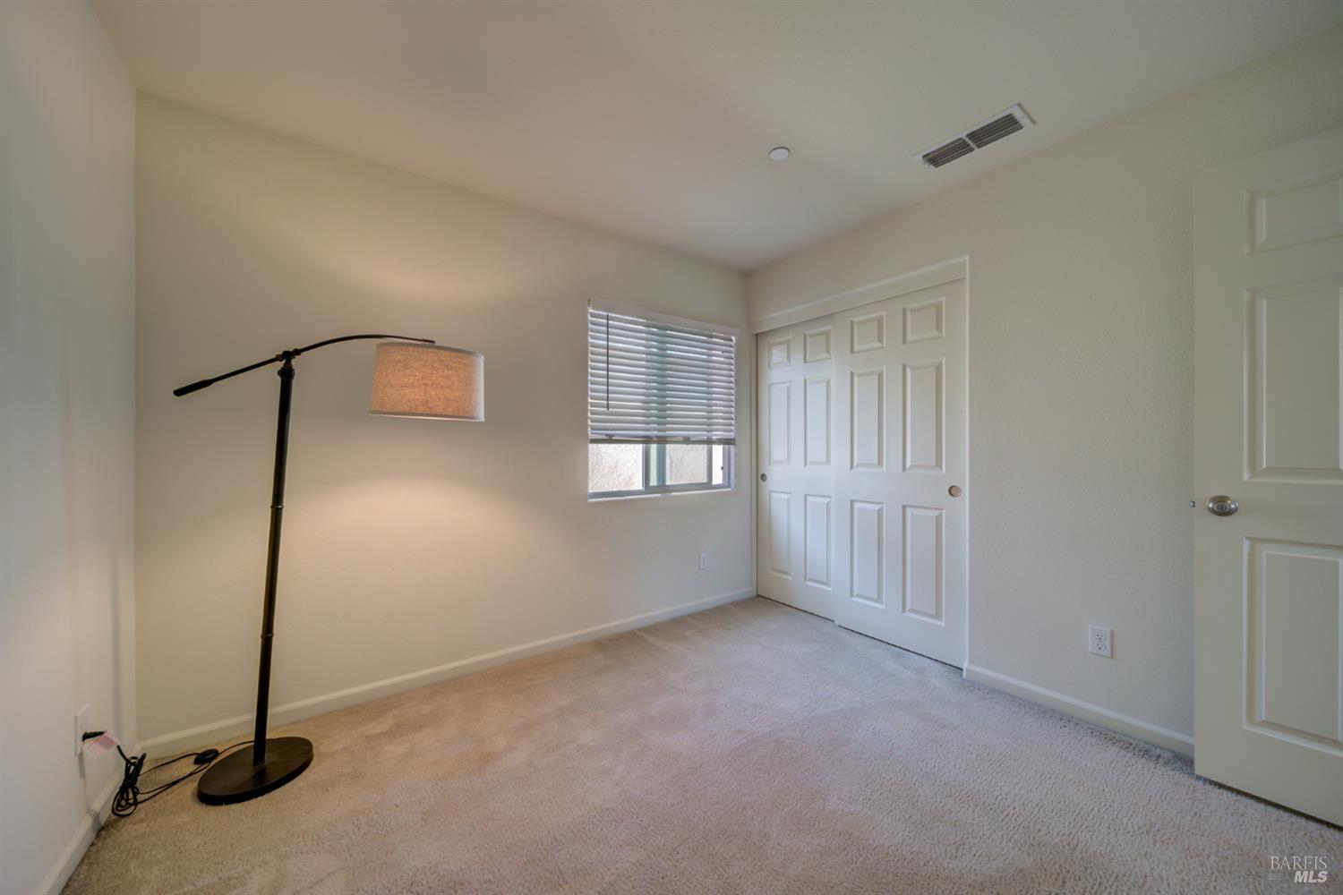 1125 Strawberry Lane Suisun City CA 94585