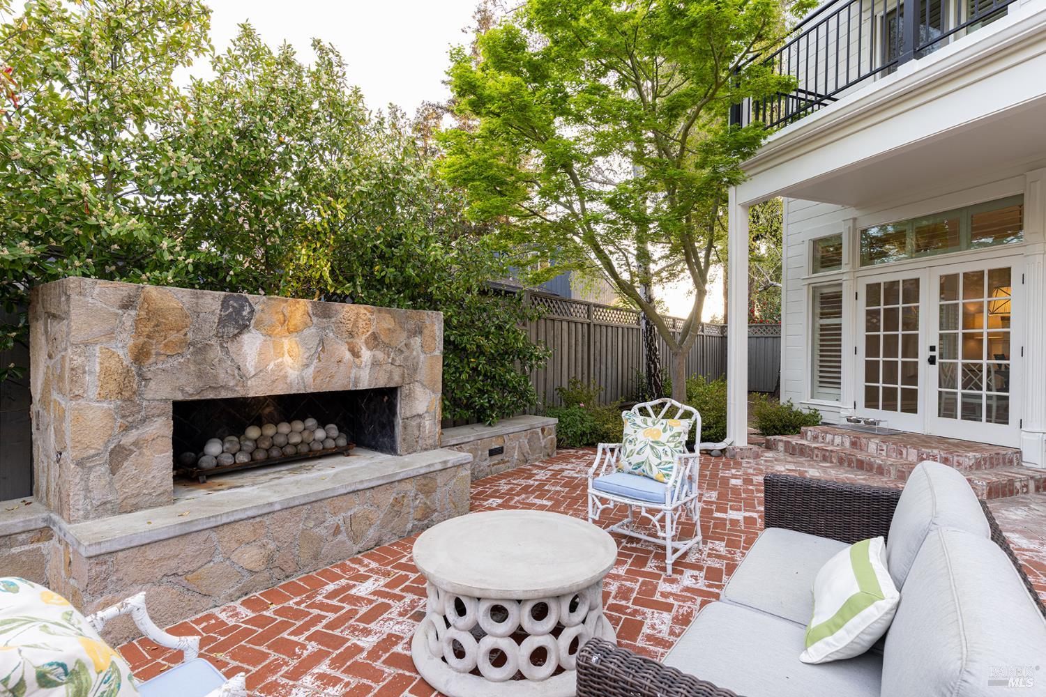 389 Saint Andrews Drive Napa CA 94558
