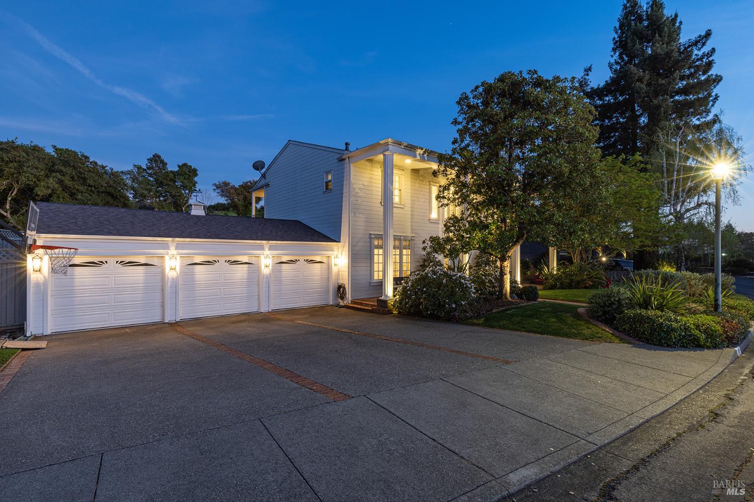 389 Saint Andrews Drive Napa CA 94558