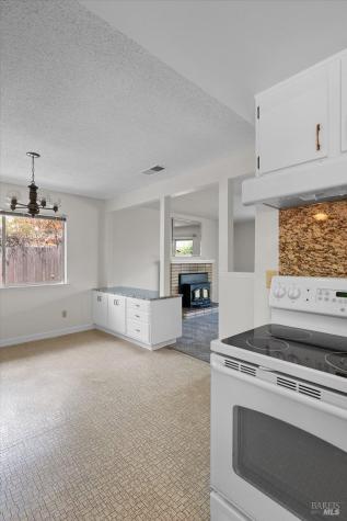 405 Ely Boulevard S Petaluma CA 94954