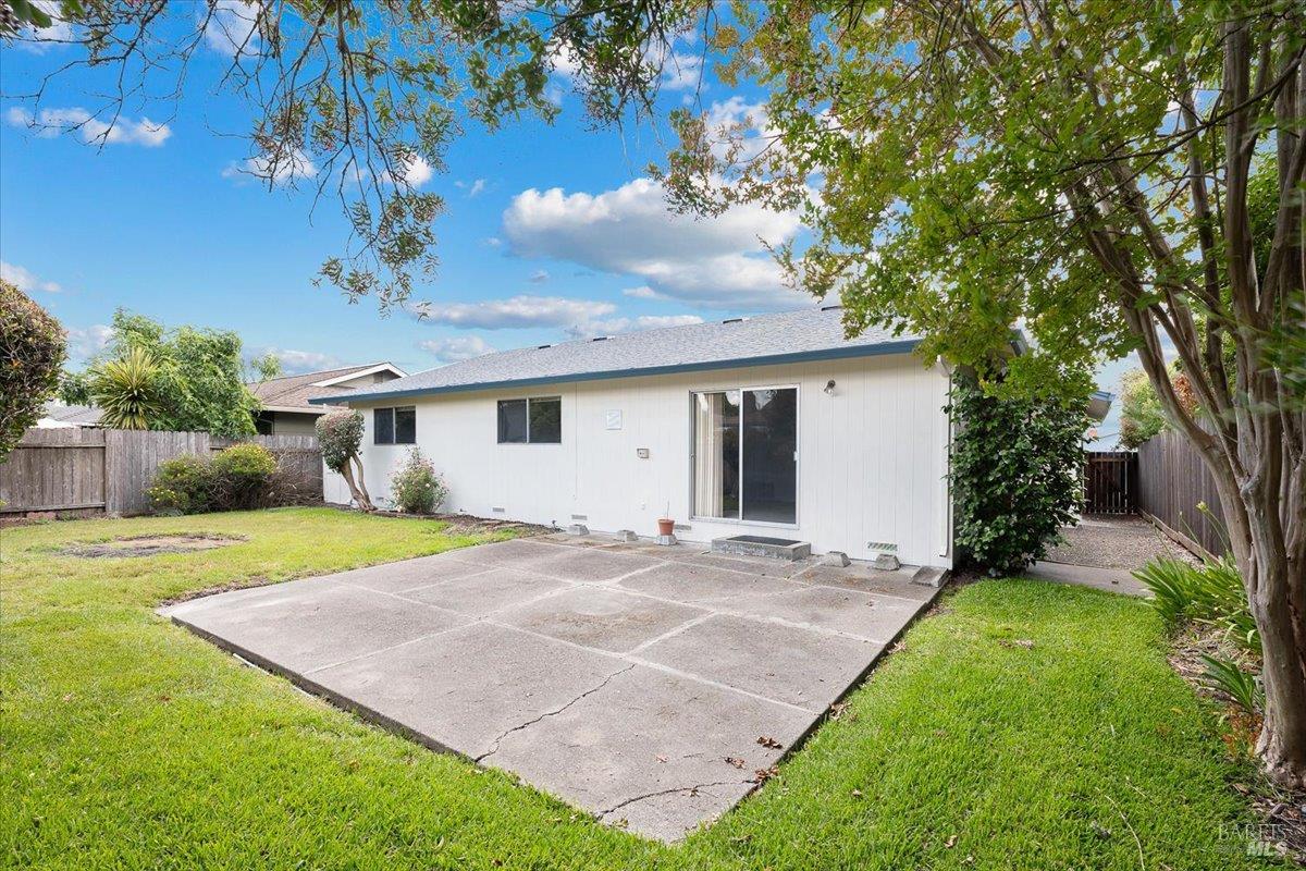 405 Ely Boulevard S Petaluma CA 94954