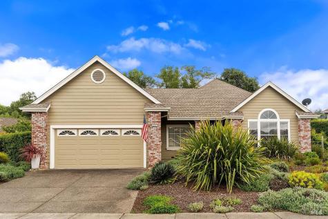 6252 Meadowstone Drive Santa Rosa CA 95409