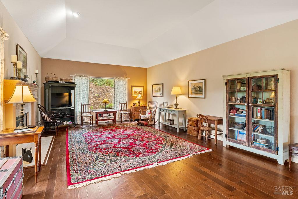 6252 Meadowstone Drive Santa Rosa CA 95409