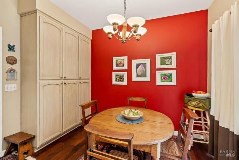 6252 Meadowstone Drive Santa Rosa CA 95409