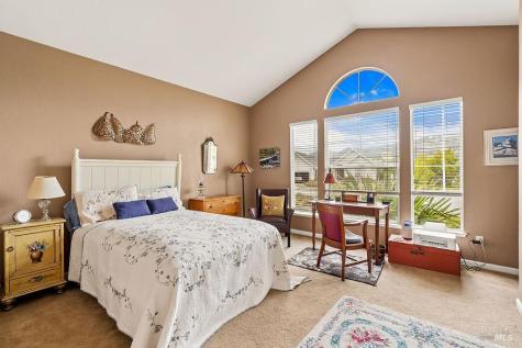 6252 Meadowstone Drive Santa Rosa CA 95409