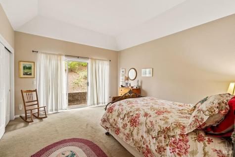 6252 Meadowstone Drive Santa Rosa CA 95409