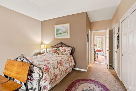6252 Meadowstone Drive Santa Rosa CA 95409