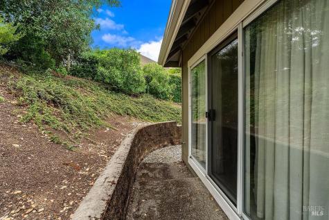 6252 Meadowstone Drive Santa Rosa CA 95409