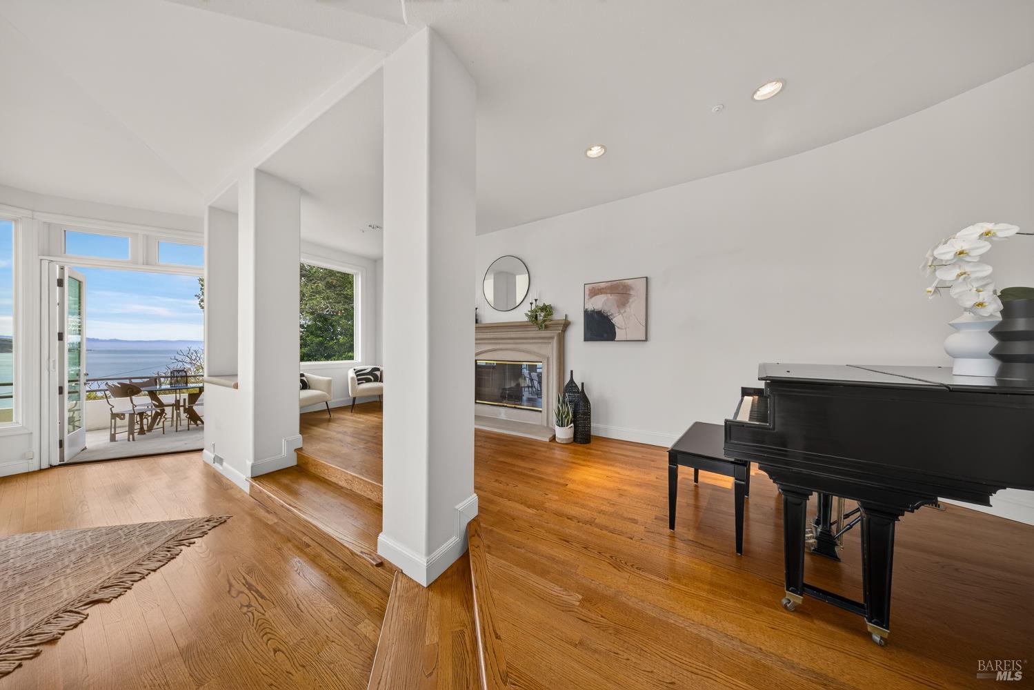 63 Bulkley Avenue Sausalito CA 94965