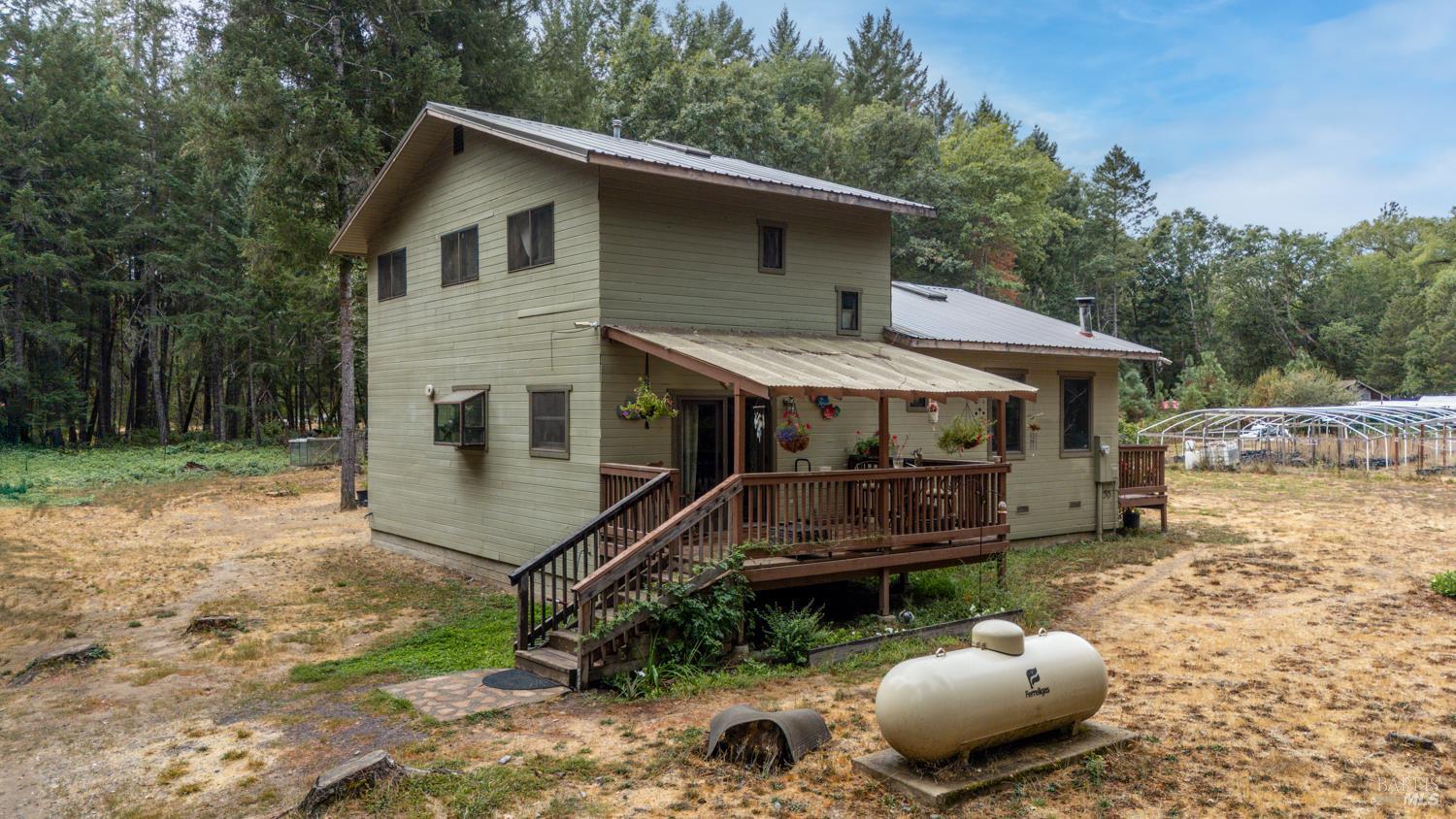 850 Minx Court Laytonville CA 95454