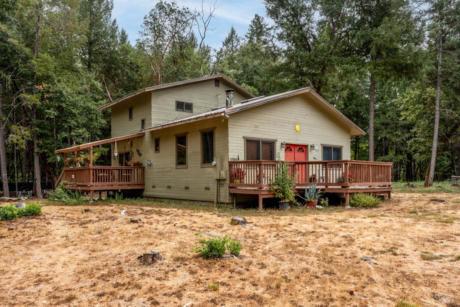 850 Minx Court Laytonville CA 95454