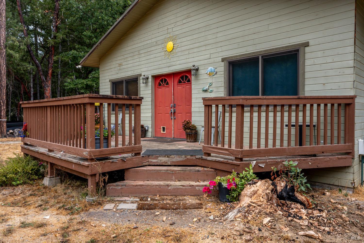850 Minx Court Laytonville CA 95454