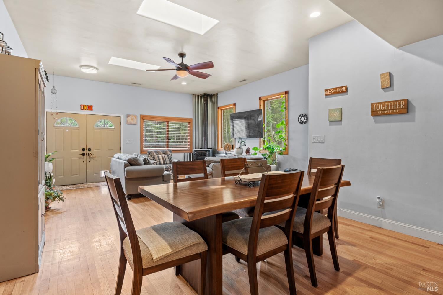 850 Minx Court Laytonville CA 95454