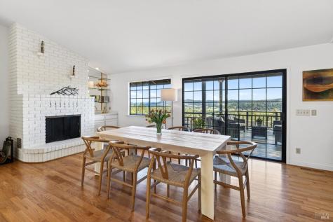 513 Colony Road Geyserville CA 95441