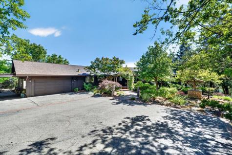513 Colony Road Geyserville CA 95441