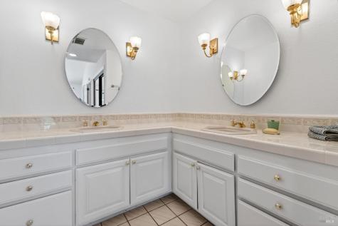 513 Colony Road Geyserville CA 95441