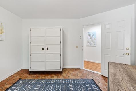 513 Colony Road Geyserville CA 95441