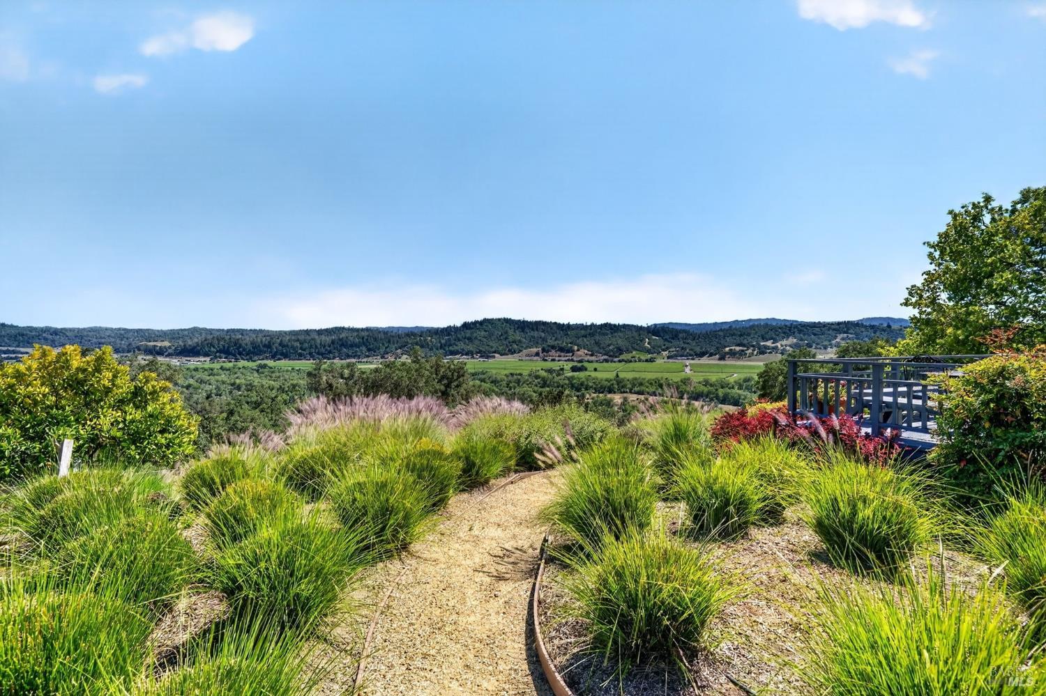 513 Colony Road Geyserville CA 95441