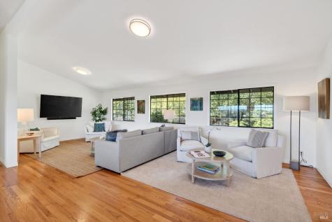 513 Colony Road Geyserville CA 95441