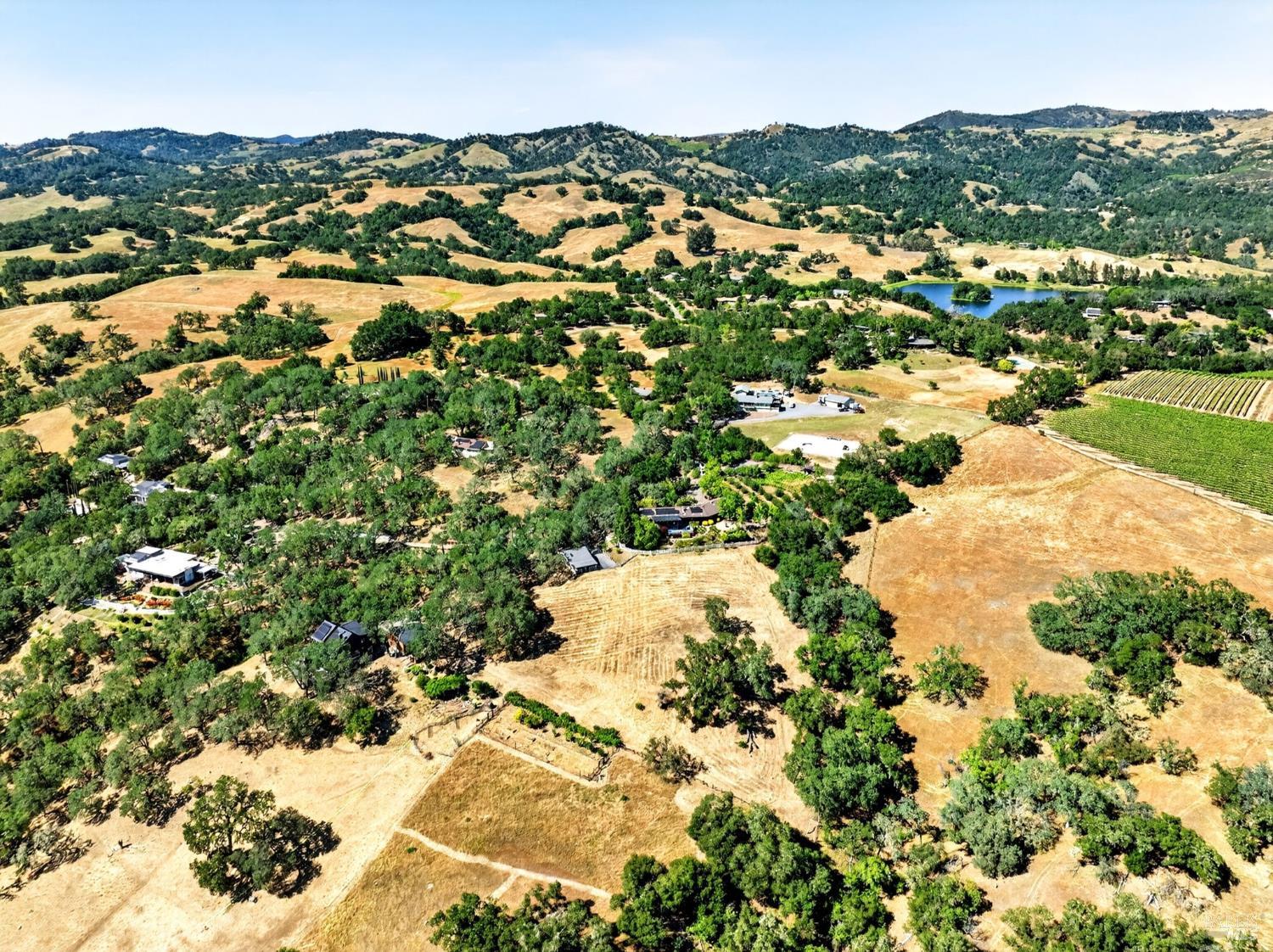 513 Colony Road Geyserville CA 95441
