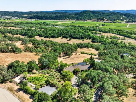 513 Colony Road Geyserville CA 95441
