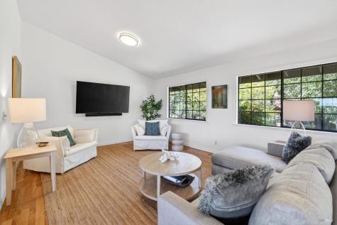 513 Colony Road Geyserville CA 95441