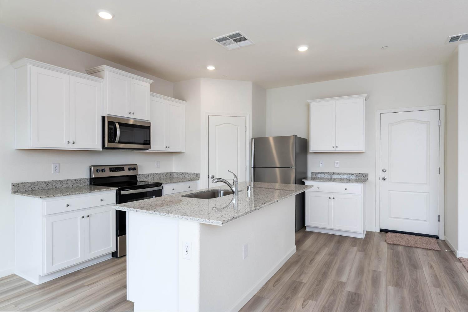 2278 Travis Court Newman CA 95360