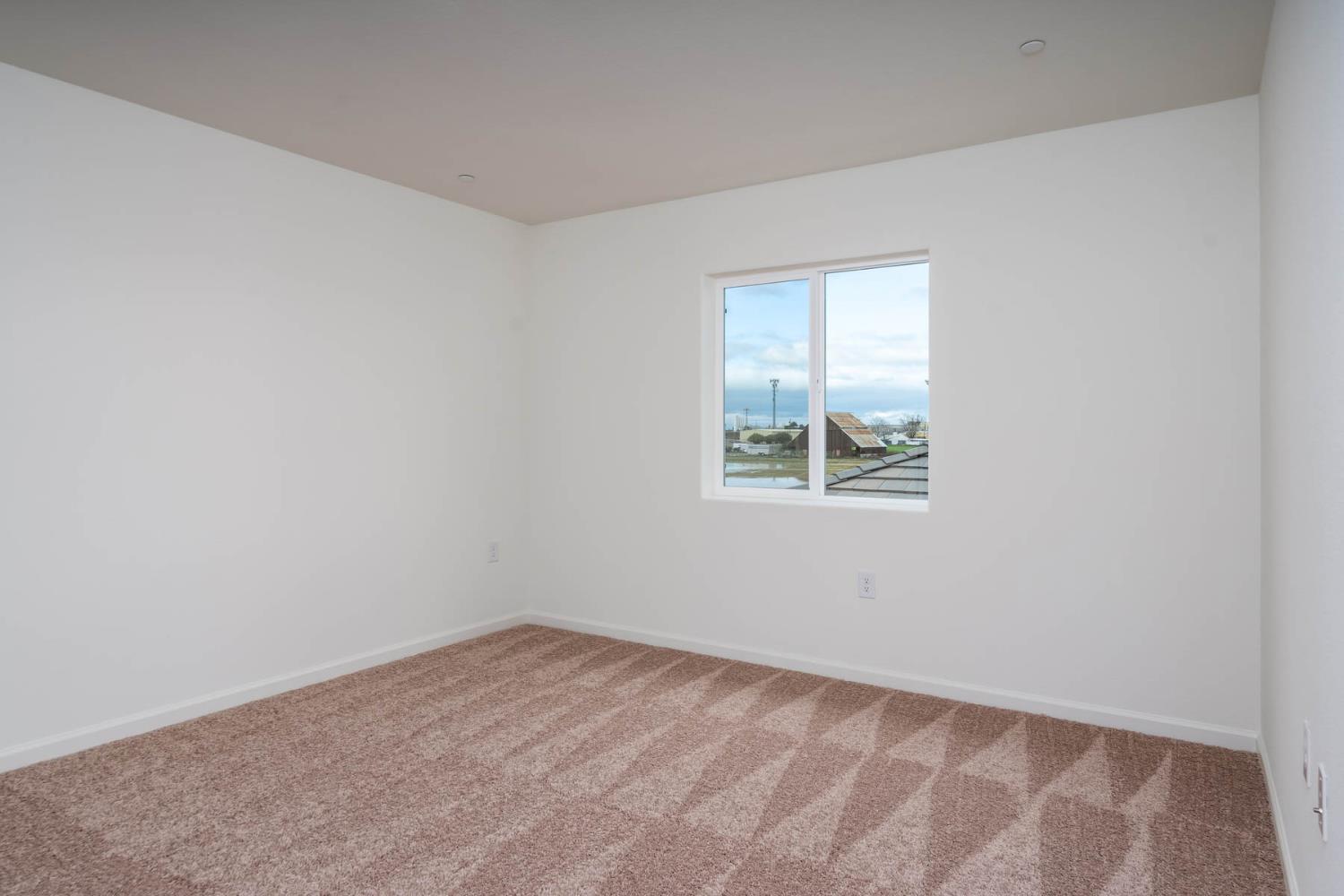 2278 Travis Court Newman CA 95360
