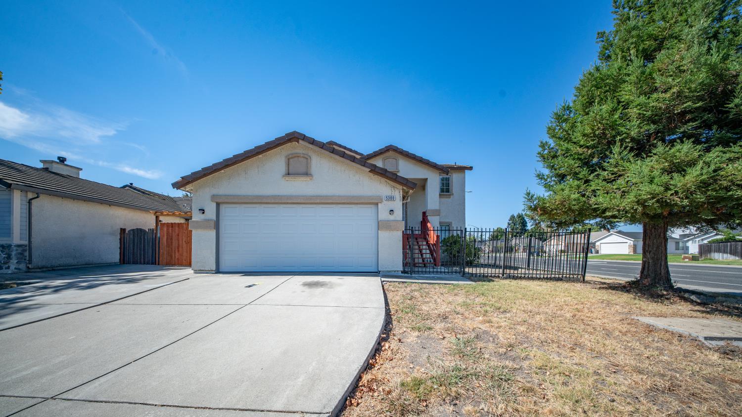 5300 Jacinto Avenue Sacramento CA 95823