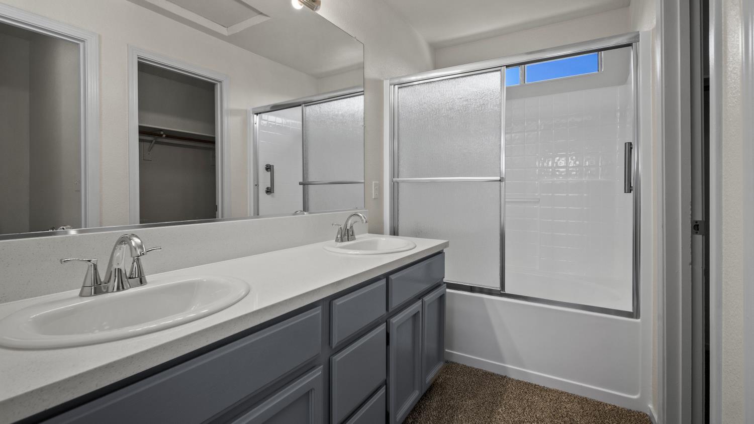 5300 Jacinto Avenue Sacramento CA 95823