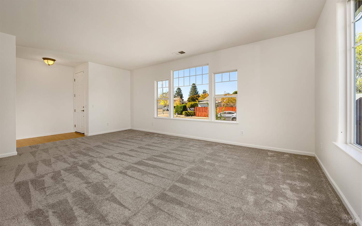 990 Keegan Drive Santa Rosa CA 95407