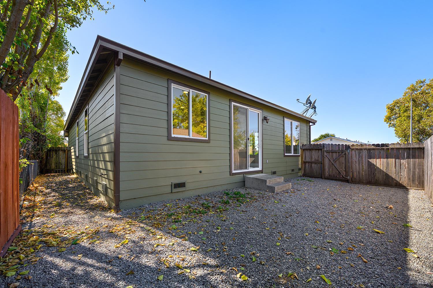 990 Keegan Drive Santa Rosa CA 95407