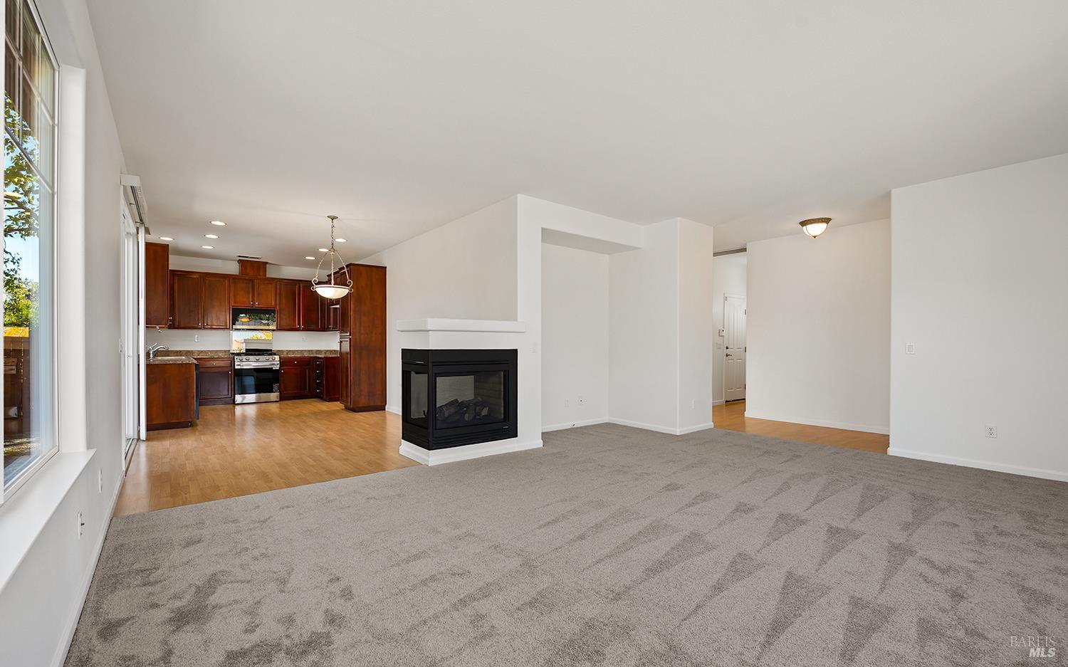 990 Keegan Drive Santa Rosa CA 95407