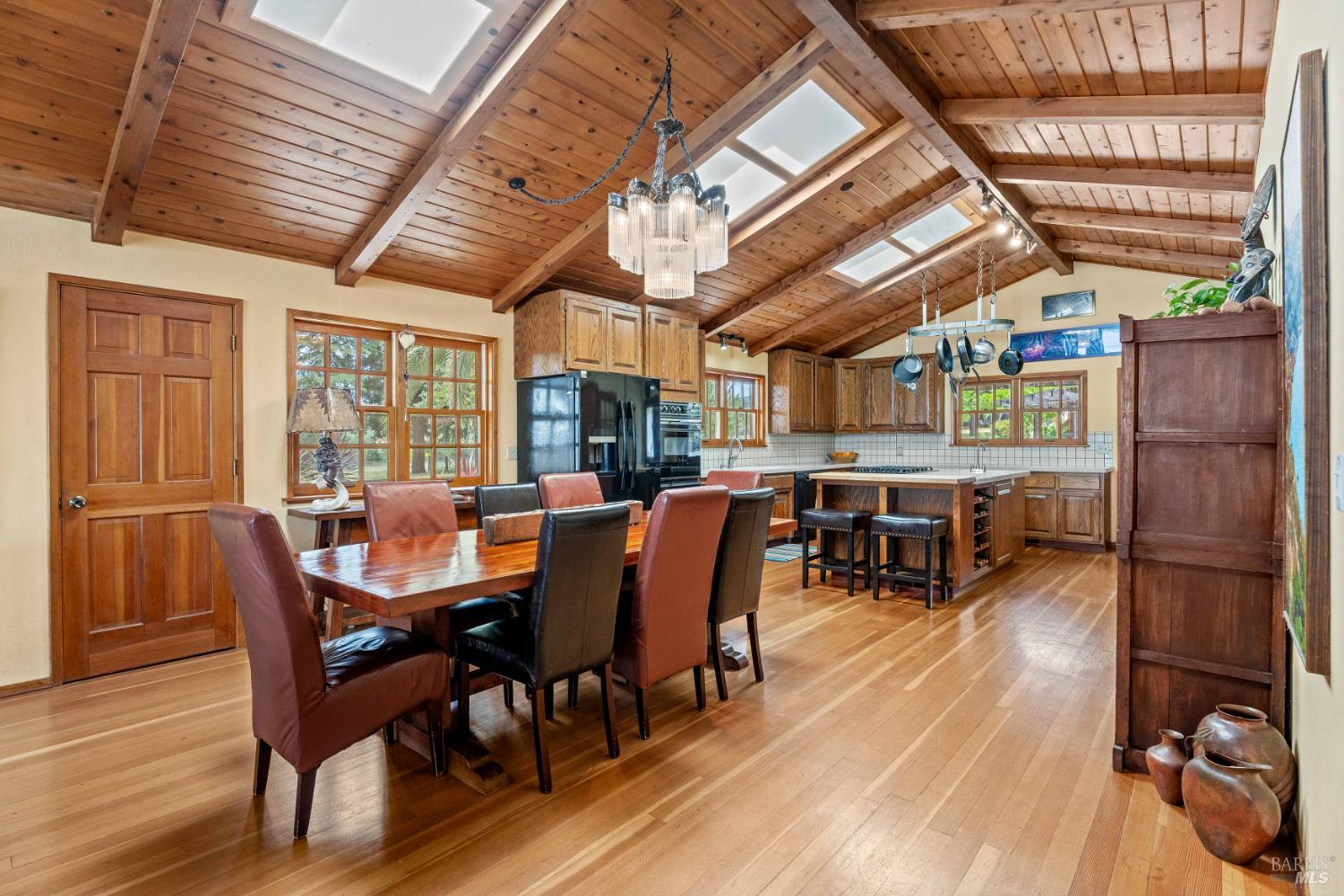3760 King Ranch Road Ukiah CA 95482