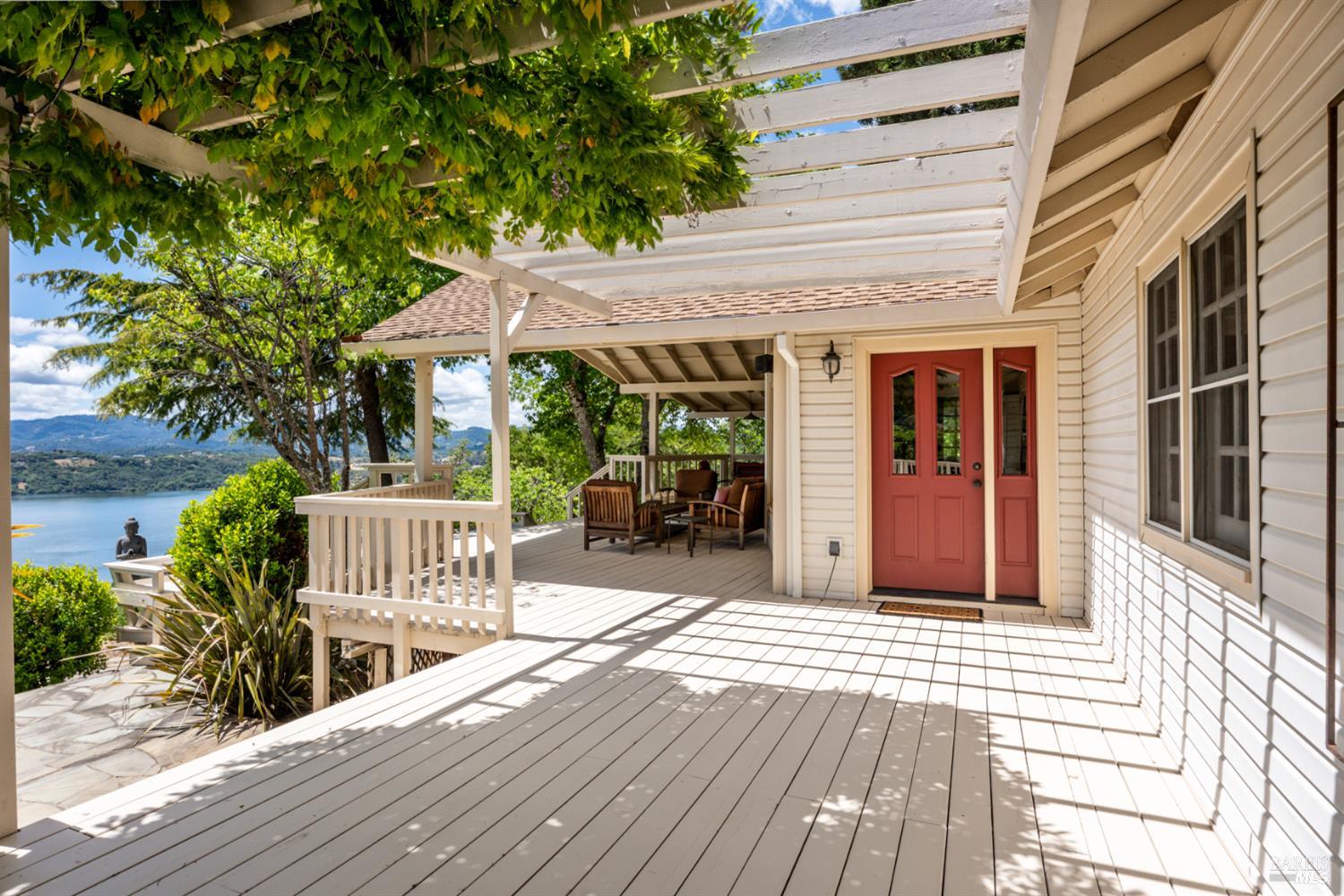 3760 King Ranch Road Ukiah CA 95482