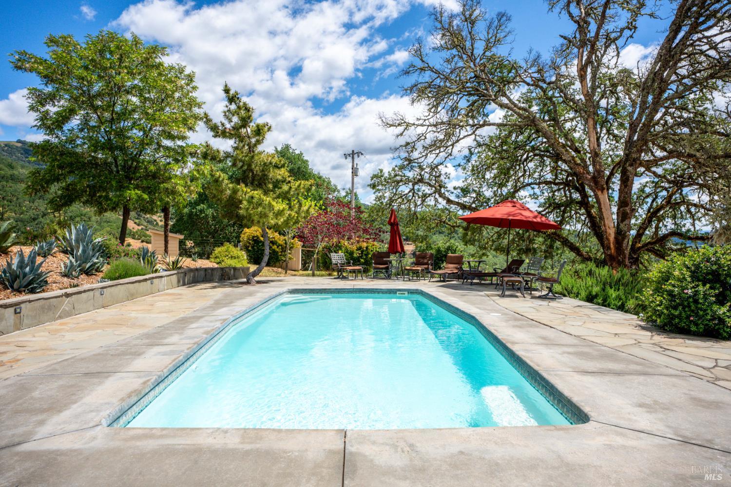 3760 King Ranch Road Ukiah CA 95482